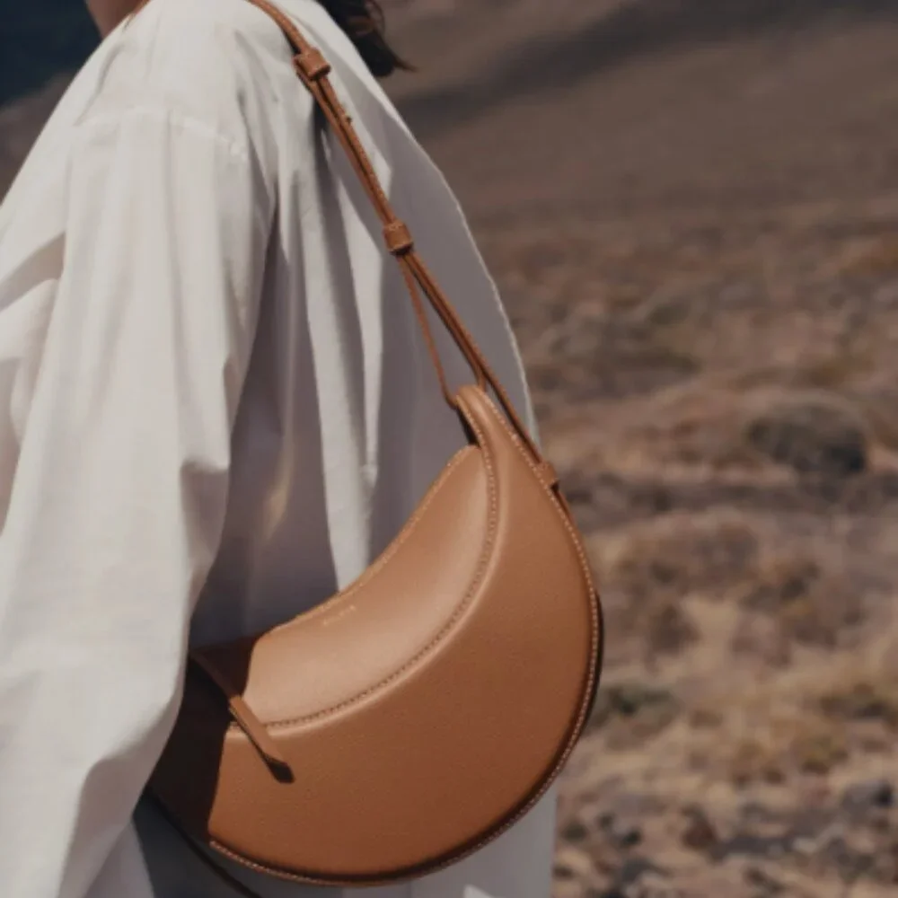 Polene Numero Dix Purse in Textured Camel - Picture 2 of 10